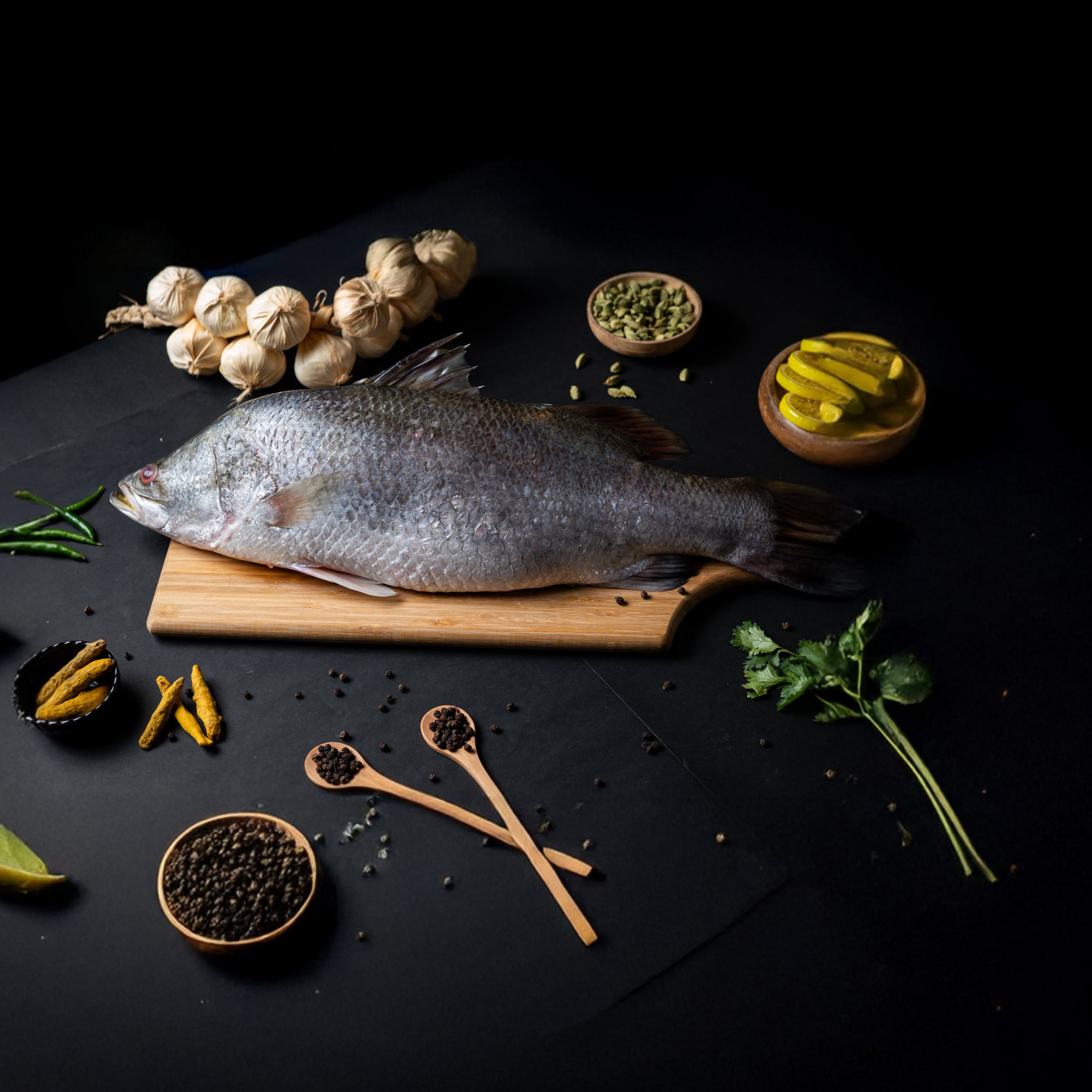 Kolkata Bhetki (Sea Bass, Barramundi) Fish Curry Cut w/o Head Nt. Wt. 500g (5-7 pcs)