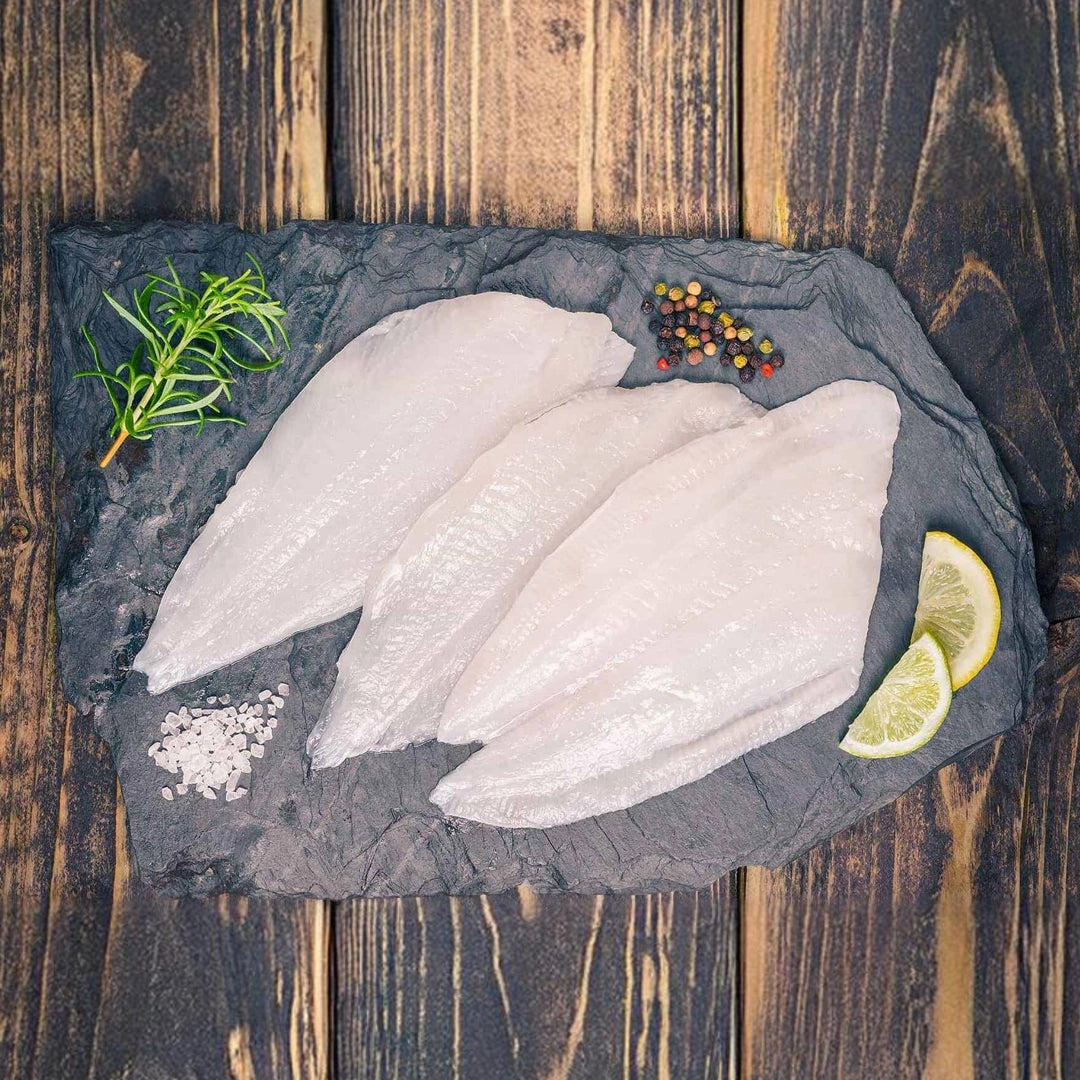 Seawater Sole Fish Boneless Fillets Nt. Wt. 300g (Pcs 1-2)