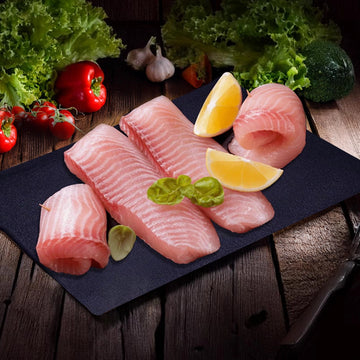Kolkata Bhetki (Sea Bass, Barramundi, size 2 kg) Fish Boneless Fillets Nt. Wt. 300g (1-2 pcs)