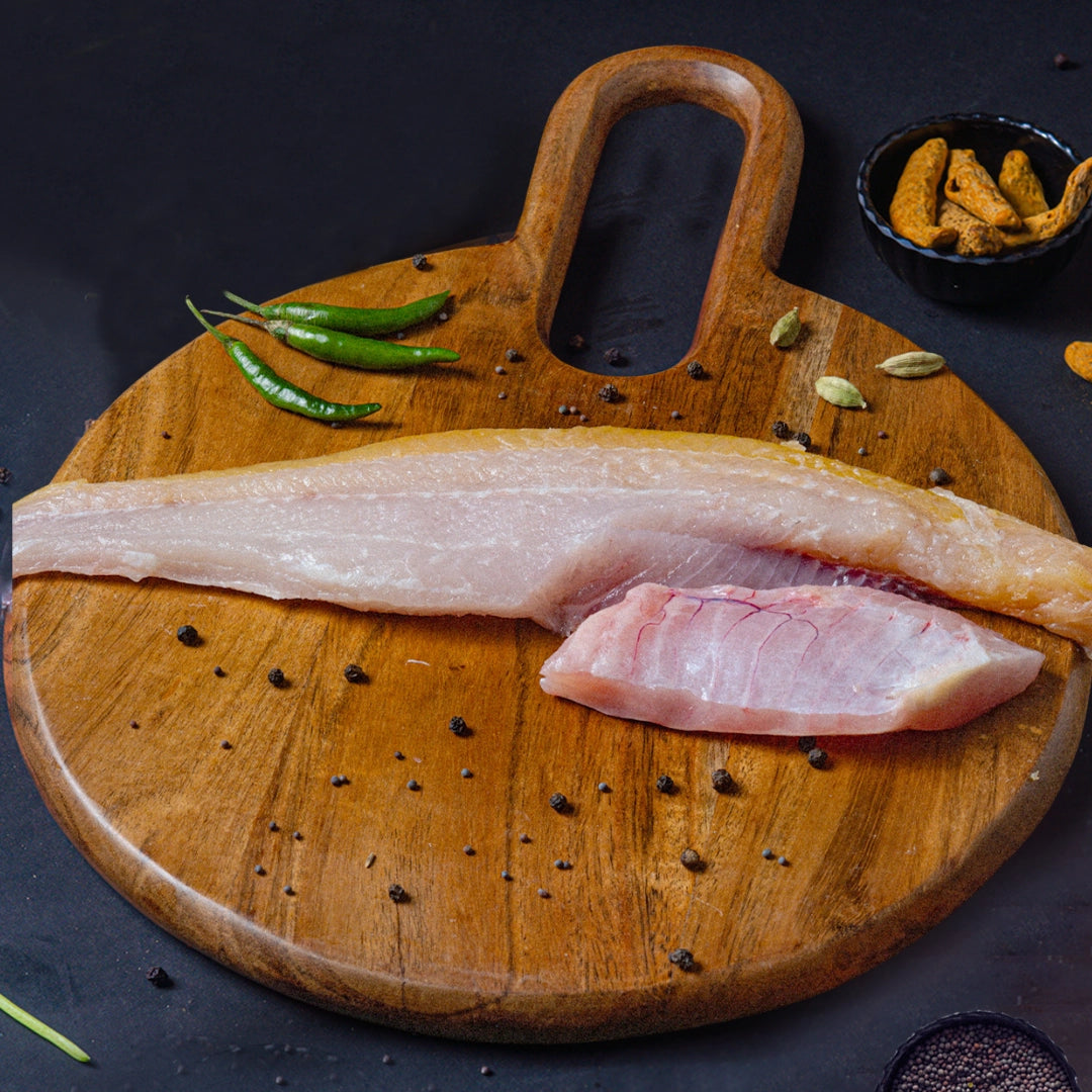 Singhara (Aar) Fish Boneless Fillets size 2 kg Nt. Wt. 300g (1-2 pcs)