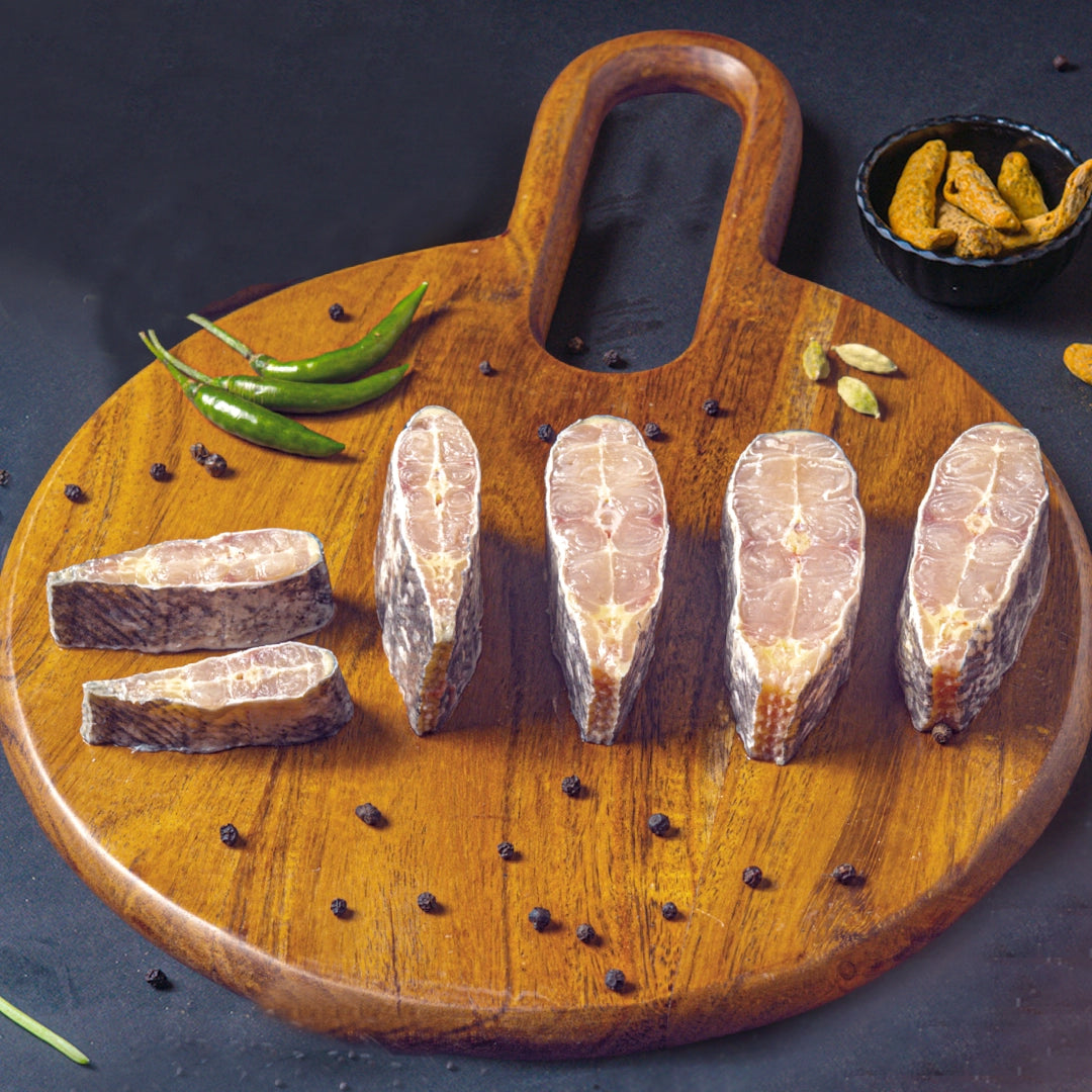Boal Fish (Padin/ Borali/ Wallago Attu) Curry Cut w/o Head Nt. Wt. 500g (6-8 pcs)